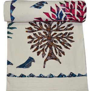 Queen Size Handmade Applique patch work, Bed-cover, Bedspread, Blanket, Coverlet, Linen Bed sheet, 100% Cotton, Vintage Indian Kantha Quilt image 3