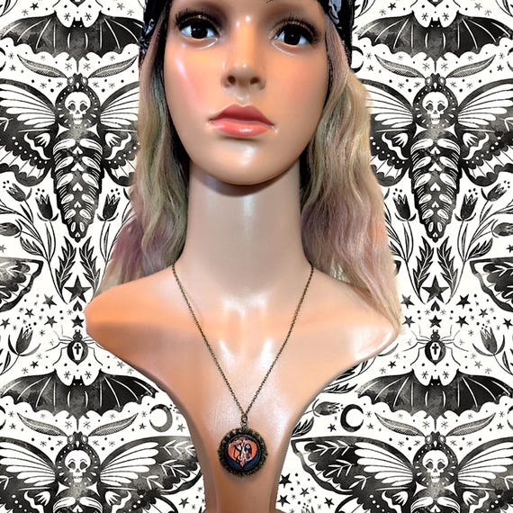 ハロウィン ナイトメアー・ビフォア・クリスマス ホラーチャームネックレス ジャック・サリー ゼロ ザ・ドッグ ウーギー・ブギーペンダント ガールズ レディ ハロウィン ナイトメアー・ビフォア・クリスマス ホラーチャーム