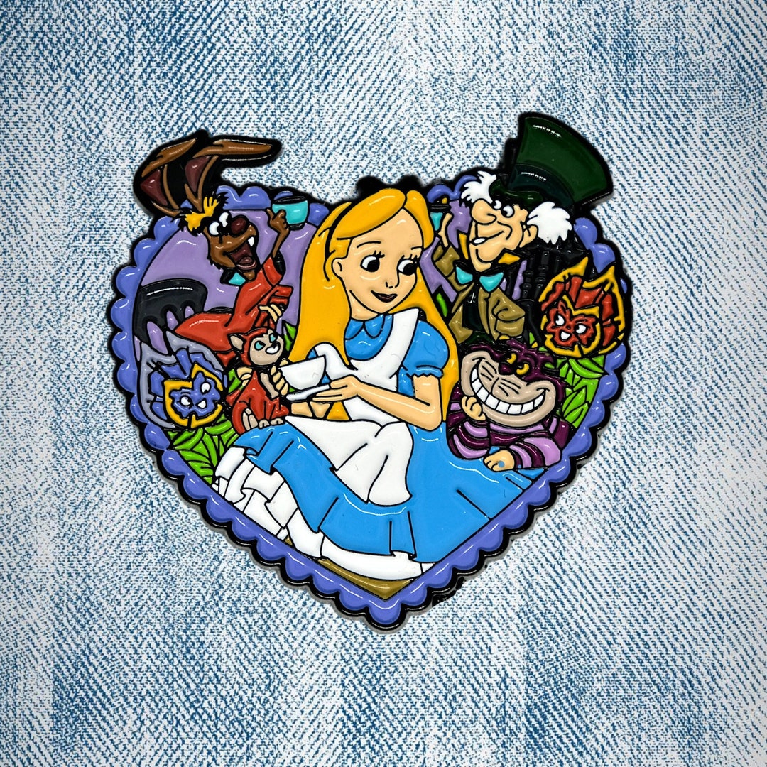 ALICE IN WONDERLAND Enamel Pin Badge - Cheshire Cat - Queen of Hearts ...