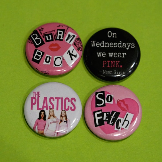 MEAN GIRLS Badge Pack on Wednesdays We Wear Pink Pin Button -  Sweden