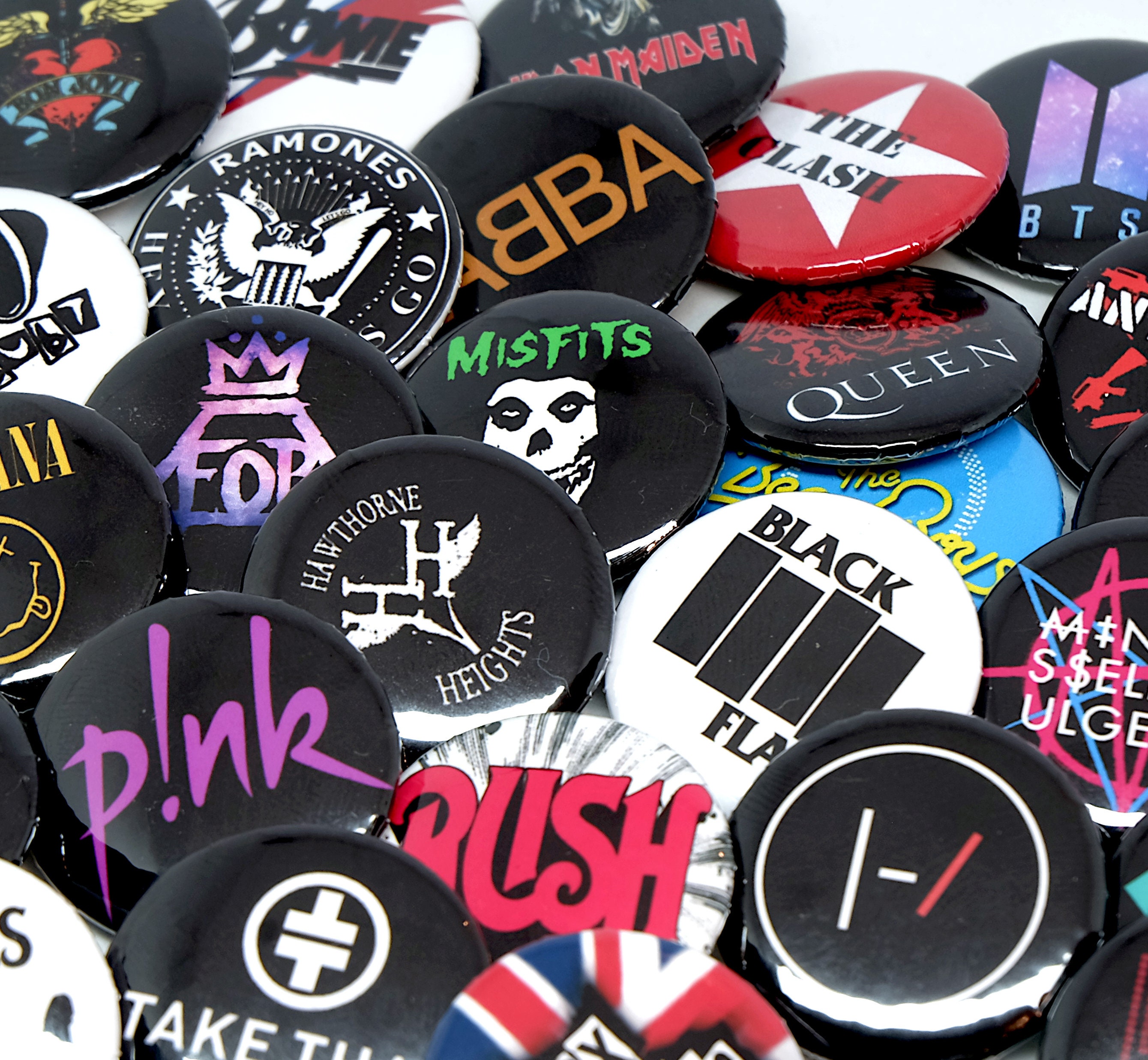 BAND LOGO Pins Rock Punk Metal Pop Music Pins Any Band Choose Your Own  Custom Band Pin Music Badges Band Buttons 25mm Badge 