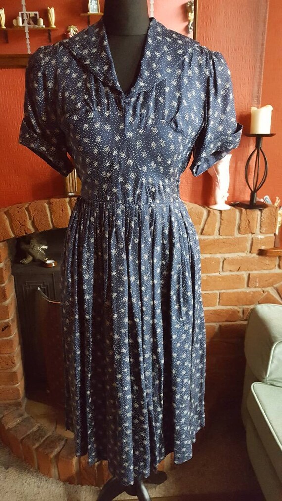 1940s rayon day dress