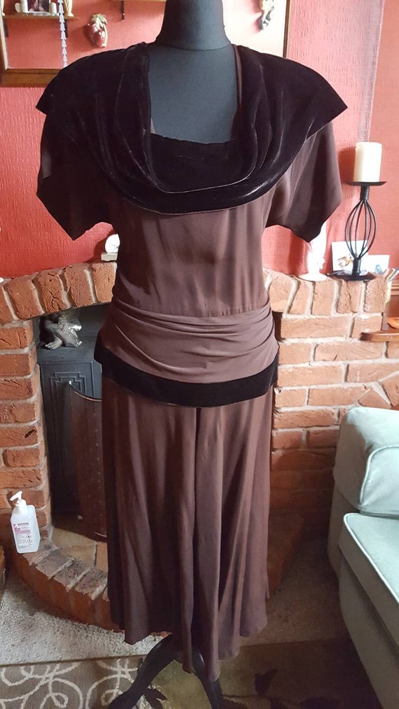 1940s brown crepe and velvet evening dress