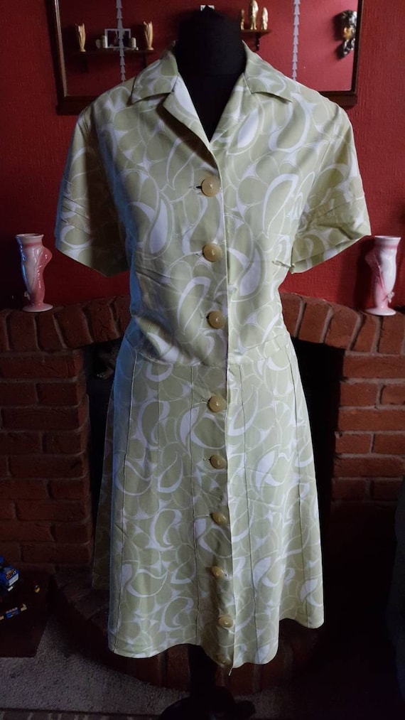 1940s green day dress