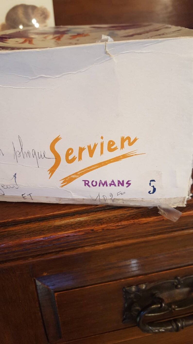 deadstock football boots