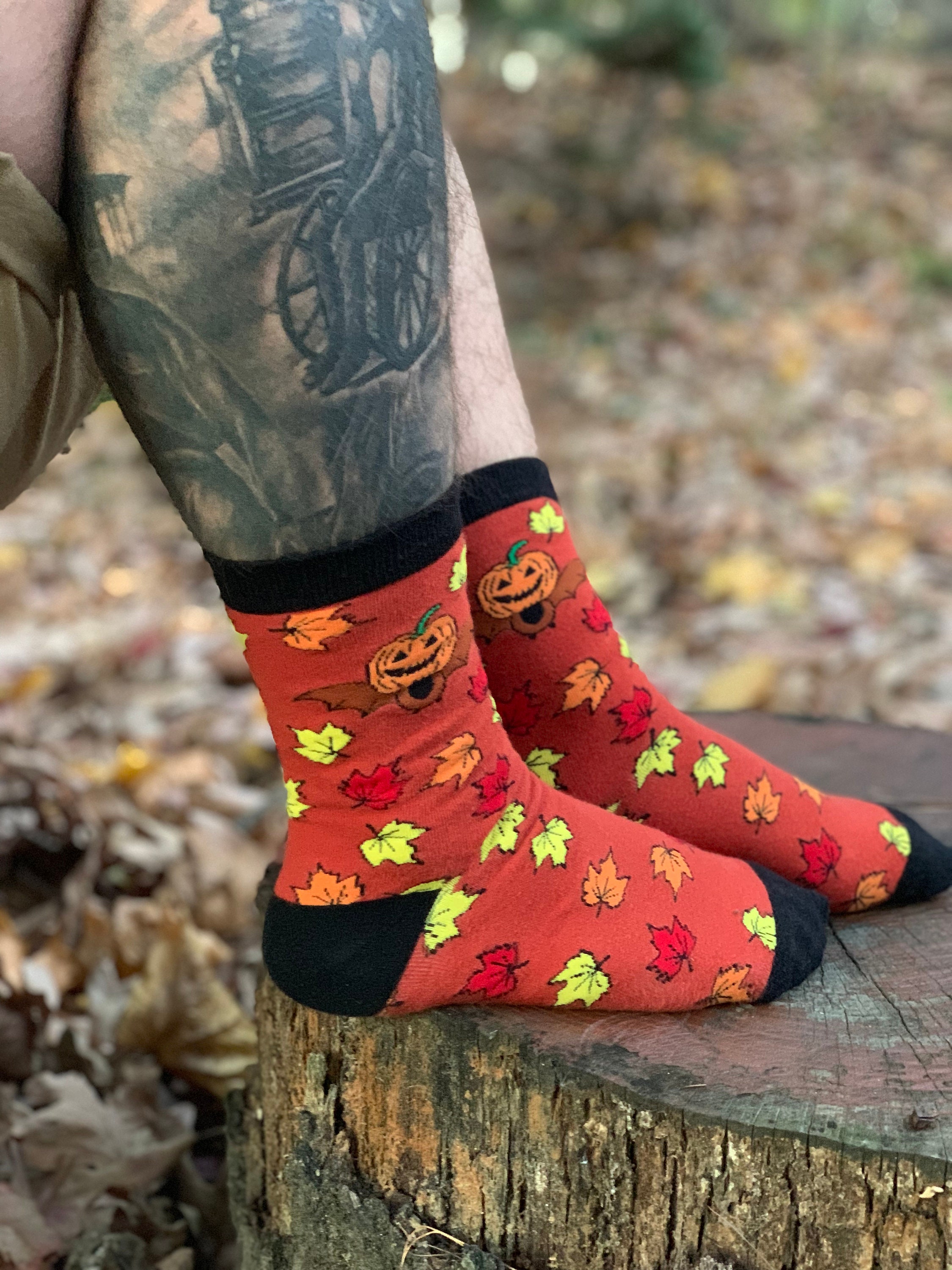 SherryDC Calzini Uomo Halloween – 2 Paia Simpatiche Con Zucca E Pipistrelli, Cotone Morbido, Taglia 42-47