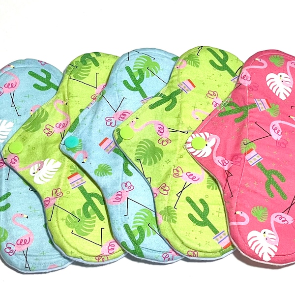 5 Teen Cloth Pads, Rumps Heavy Plus 8” Cloth Pads, Really Heavy Teen pads, Cloth Pads Canada, PUL and Zorb Teen Pads, First period gift set