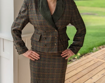 Laurel for Escada, Suit, Wool, Skirt 38 and double breasted blazer 40