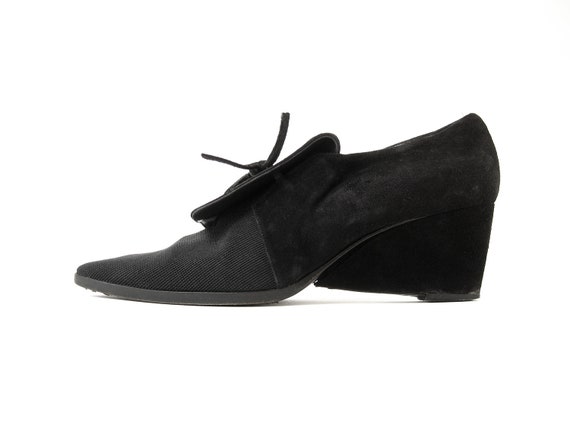 RARE 80 s 90 s Philippe modèle Paris créateur en daim noir en cuir bout pointu Skinny Wedge escarpins à talon w langue Rabat & Tie (femmes taille 5) #F007 RARE 80 s 90 s Philippe modèle Paris créateur créateur créateur en daim noir en cuir bout pointu Skinny Wedge escarpins à talon w langue Rabat & Tie (femmes taille 5) #F007 a04047