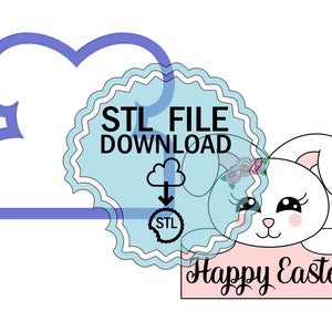 Könnte beinhalten: Ein digitaler Download einer STL-Datei für einen 3D-druckbaren Osterhasen-Ausstecher. Der Hase ist weiß mit rosa Ohren und einer rosa Nase. Er trägt eine Blumenkrone und hält ein Schild mit der Aufschrift "Frohe Ostern".