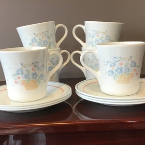 Corelle by Corning Country Cornflower Filiżanki i spodki
