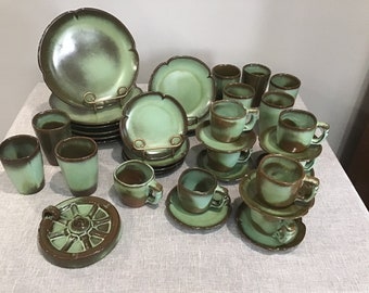 Frankoma Plainsman Green Assorted Dinnerware Pieces