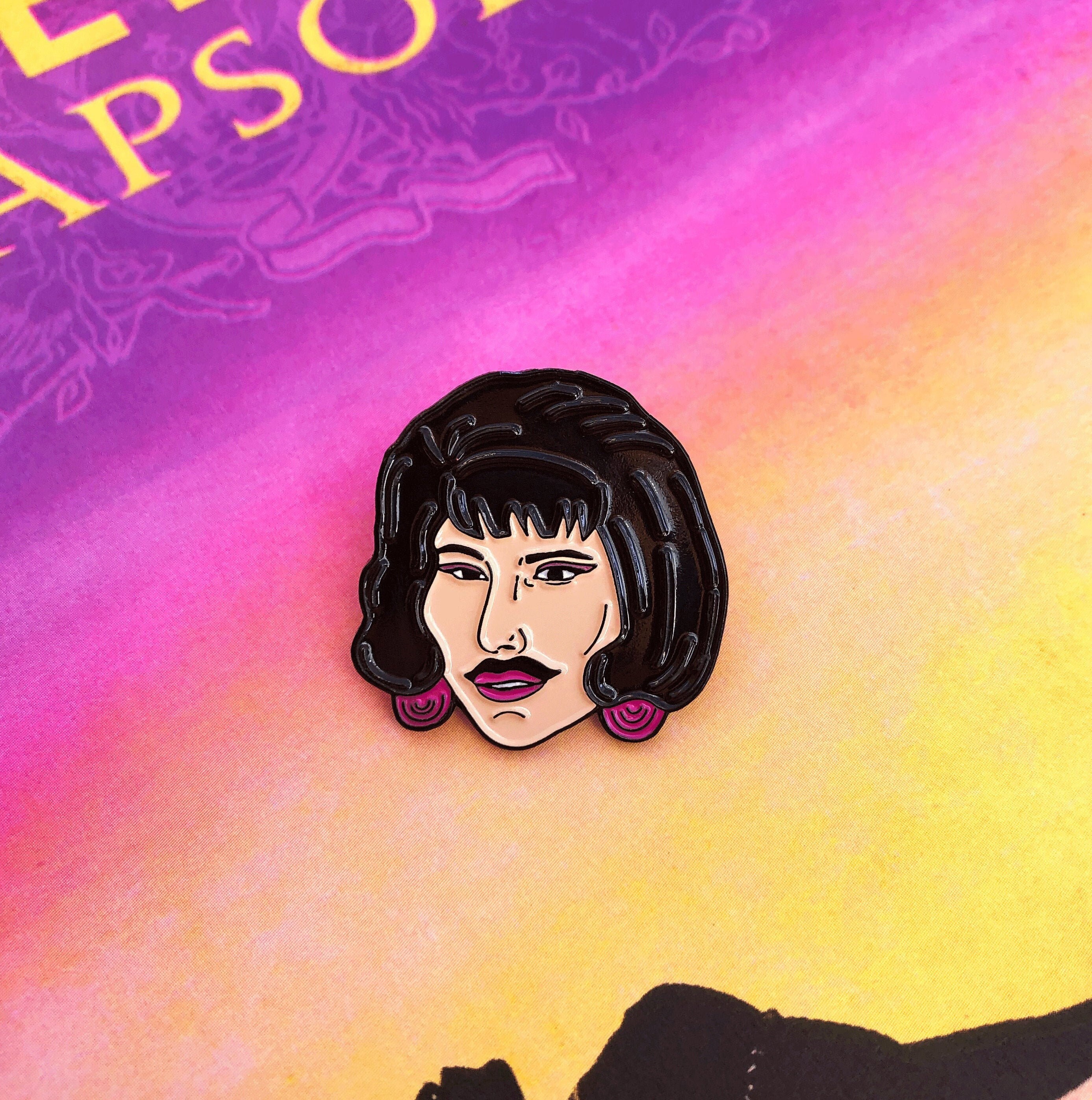 Queen's Freddie Mercury enamel pin Collectables rfe.ie