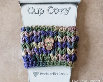 Crocheted Sugar Skull Cup Cozy, Cozies, Coffee cup cover, to-go cup cover for hot or cold drinks, tea, soda, cotton, koozie, Halloween
