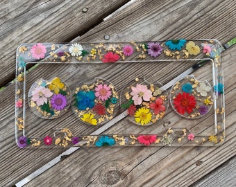 Floral license plate frames| custom license plate frames| resin license plate frames|