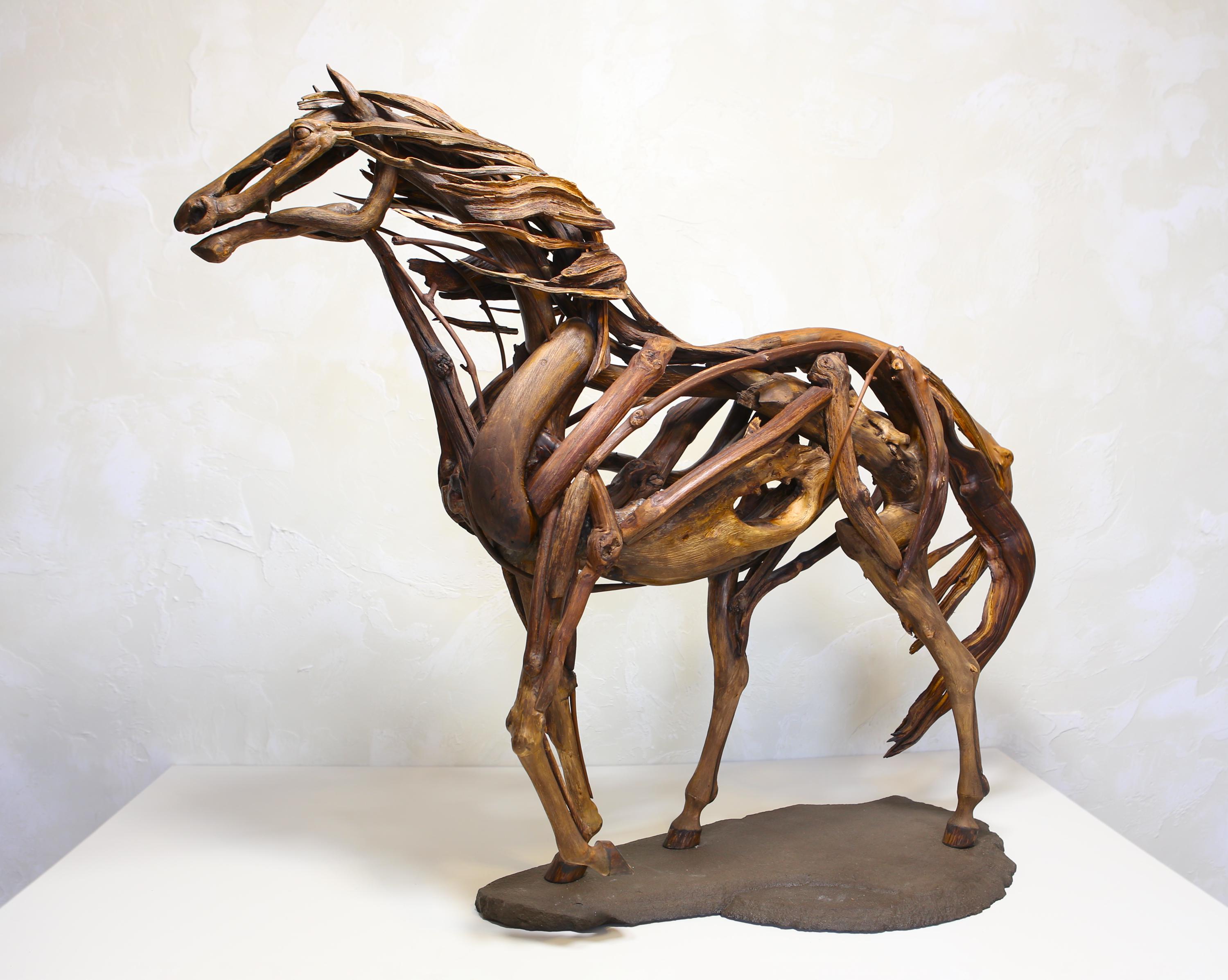 木製馬の彫刻 金属装飾付き 手作りの木製馬の彫刻、ユニークな素朴な芸術 - Etsy 日本