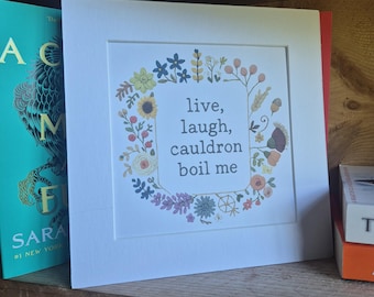 Impression d'art inspirée du livre ACOTAR : serre-livres fantaisie florale, décoration d'étagère fantaisie, chaudron Nesta