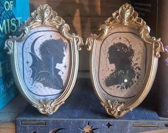 ACOTAR book Inspired Vintage Art Set of 2 | Fae Couple Portraits | Ornate Gold Frames | Fantasy Bookshelf Decor | Romantasy Book Lover Gift