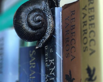 Fairytale SNAIL BOOK Ornament / Shelf Decor – Book Lover Gift – Reading Nook Decor – Hardback Book Accessory – Fantasy Home Decor