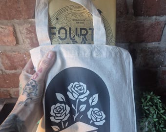 ROMANCE READER tote book Bag – black Printed Tote | Gothic Witchy Gift | Lino print Cotton Shopping Bag | Eco Reusable, library book shopper