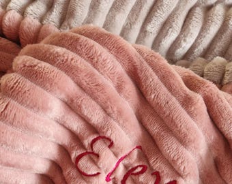 Gepersonaliseerde winterdeken voor baby's Geborduurde babydeken Warme babydeken Gepersonaliseerde babydeken Geboortecadeau