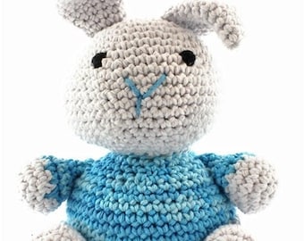 Hoooked Nila Bunny Rabbit Crochet Kit & pattern Blue + Pale Lilac with Bamboo crochet hook and instructions Present Milano Eco barbante Yarn