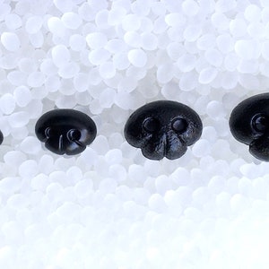 Toy Safety Noses Dog Teddy Bear 8mm, 12mm, 15mm, 18mm, 20mm & 30mm Black EN71-3 REACH cert plastic backs Nose in packs of 1, 5, 10, 20 - 40