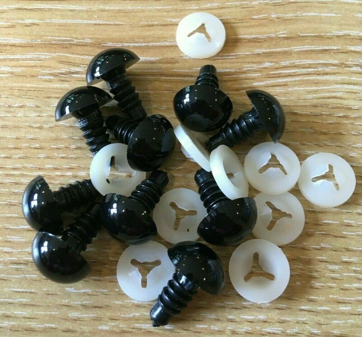 NEW 20mm Black Toy Safety Eyes - EN71, REACH & Annex II Compliant – Tactile  Craft Supplies