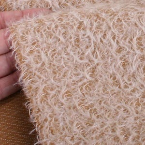Mohair Teddy Bear Fabric Steiff Schulte Beige on Sand 9mm Sparse for traditional toys & vintage repairs Sizes: sample, 1/16m, 1/8m and 1/4m