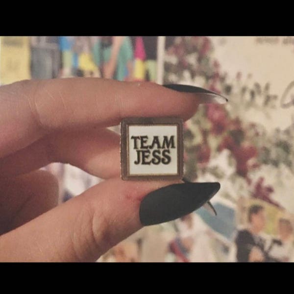 Free Shipping "Team Jess" Magnet Pins