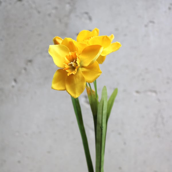 Narciso artificial de tallo amarillo realista, flor artificial realista, decoración para eventos, arreglo DIY para centro de mesa de boda en casa.