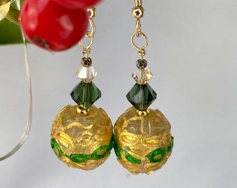 Vintage Venetian Glass bead dangle earrings, wedding cake beads, gold, emerald green, Christmas gift