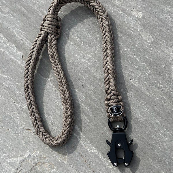 Tactical Frog Paracord 550 Dog Lead