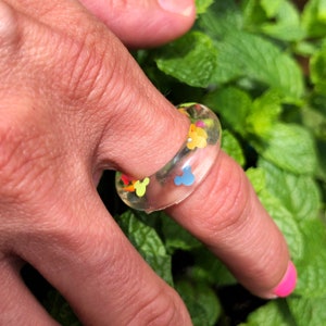 Disney Mickey Mouse Symbol Ring aus Resin, handgefertigtes Geschenk und Park Accessoire