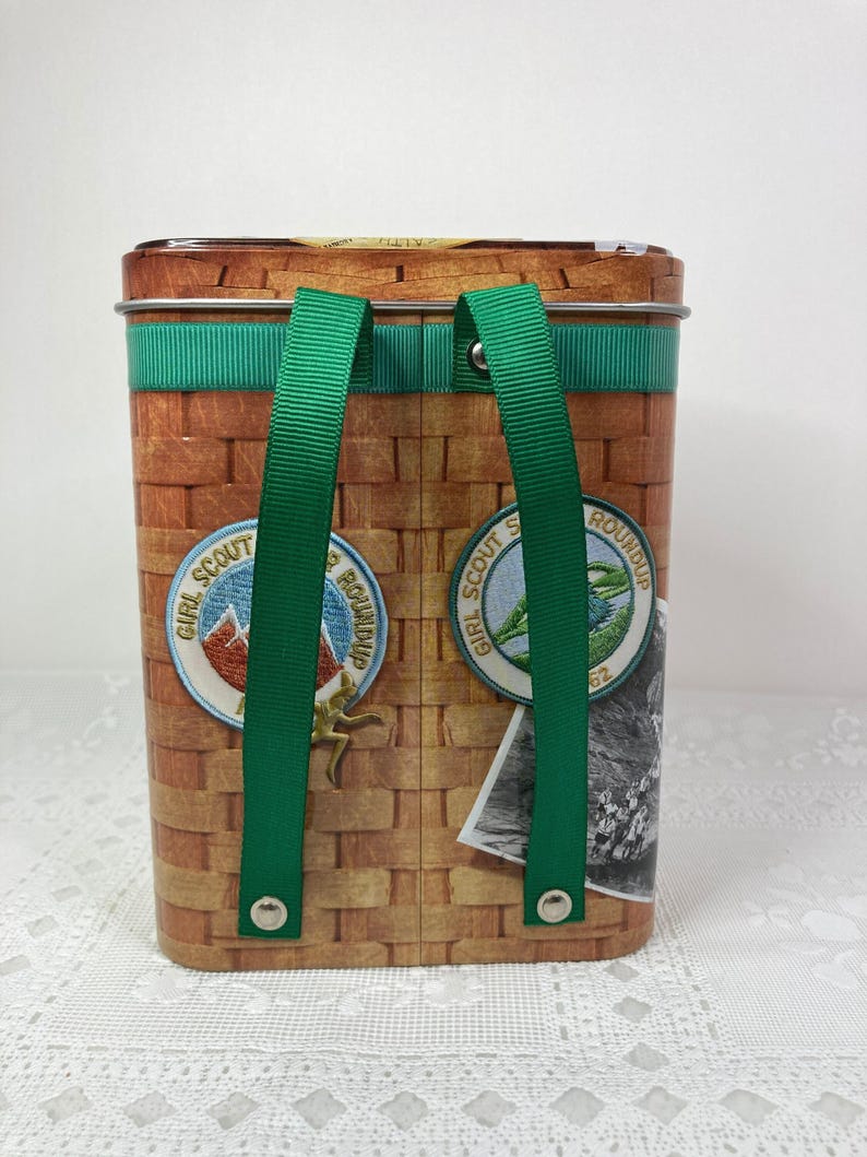 Girl Scouts Backpack Senior Roundup Badge Tin, Girl Scouts Backpack Tin, Girl Scouts Collectibles image 5