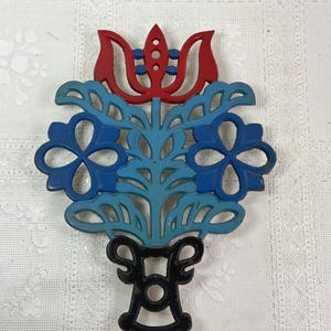 KasugaWare Cast Metal Trivet, Floral Pattern Metal Trivet, Kasuga Ware Tulip Trivet, Metal Kitchen Trivet, Decorative Metal Wall Trivet,