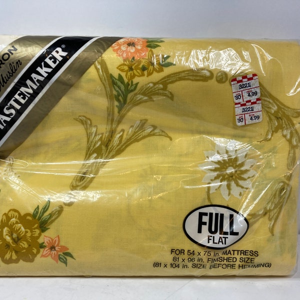 Tastemaker Yellow Floral Muslin Full Bed Sheet, Tastemaker Sheradon Pattern Full Sheet, Vintage Yellow Floral Full Sheet