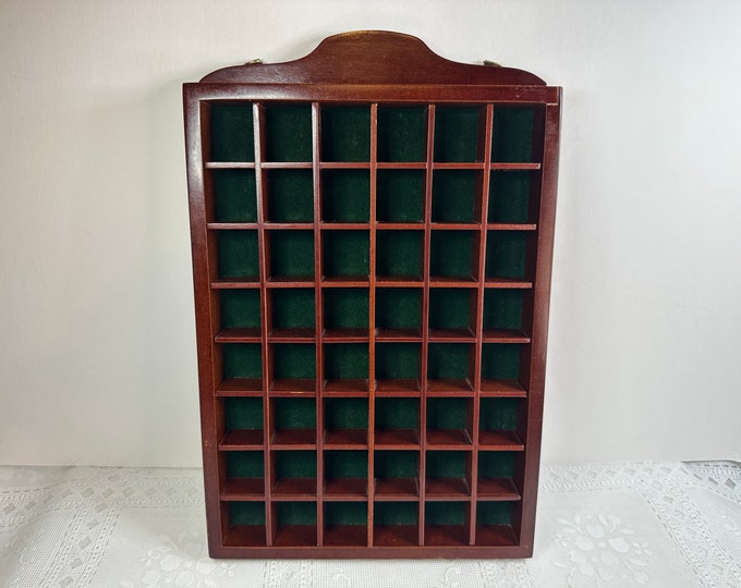 Small Thimble Display Shelf, Small Knick Knack Shelf, Thimble Shelf Green Background, Knick