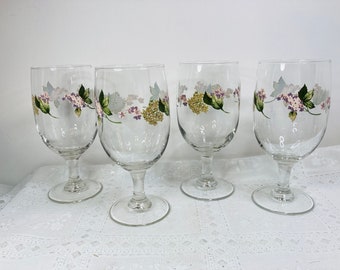 Lilac Stemmed Wine Glasses, Lilac Stemmed Goblets, Floral Lilac Design Wine Glasses, Floral Design Stemmed Goblets, Wine Glasses