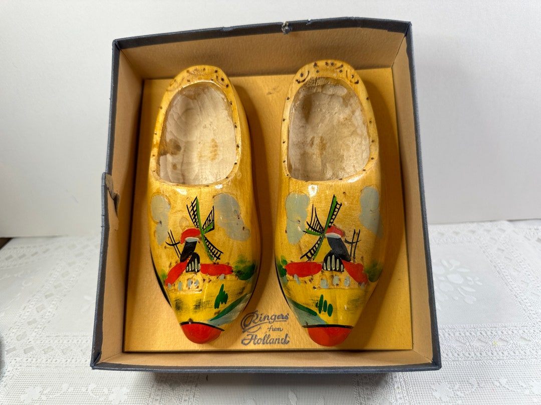 Ringers Holland Wood Shoes Hand Painted Wood Shoes Wood Etsy