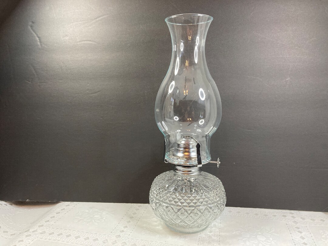 Lamplight Farms Oil Lamp, Lamplight Farms Model NR236 Oil Lamp