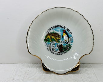 Pittsburgh Zoo Souvenir Plate, Pittsburgh Zoo Shell Shaped Plate, Zoo Souvenir Plate, Pittsburgh PA Souvenir Plate