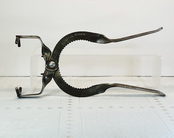 Vintage 1930s Canning Jar Lifter, Gripping Tool Patent No. 1814014