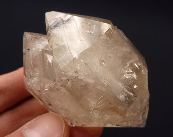 Double Terminated Clear Quartz Crystal - China - 116 grams - 2.6 x 1.8 x 1.5 in