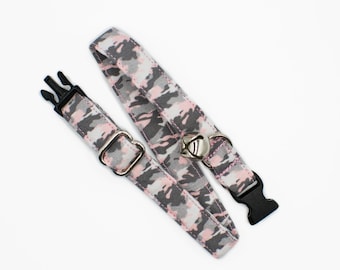 Pink Camo Cat Collar: Hunting- Grey & Pink- Breakaway or Non-Breakaway Buckle- Puppy- XSmall Dog