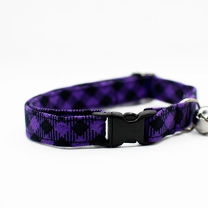 Collar de gato de Halloween Collar de gato de vacaciones Collar de gato de temporada Collar de maíz de caramelo Collar de gato espeluznante Collar de gato naranja-Collar de gato rompedor Purple Gingham