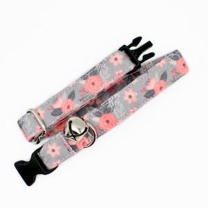 Vintage Cat Collar- Pink Floral Collar- Flower Cat Collar- Flower Puppy Collar- Rose Cat Collar- Rose Puppy Collar- Breakaway Cat Collar