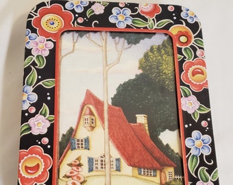 Mary Engelbreit Tin #1 Home Sweet Home tin box Floral Plastic window with house cottage scene
