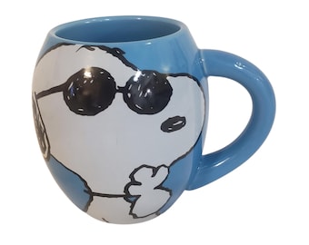 Snoopy Peanuts Joe Cool coffee tea hot chocolate cup mug 18 OZ Blue