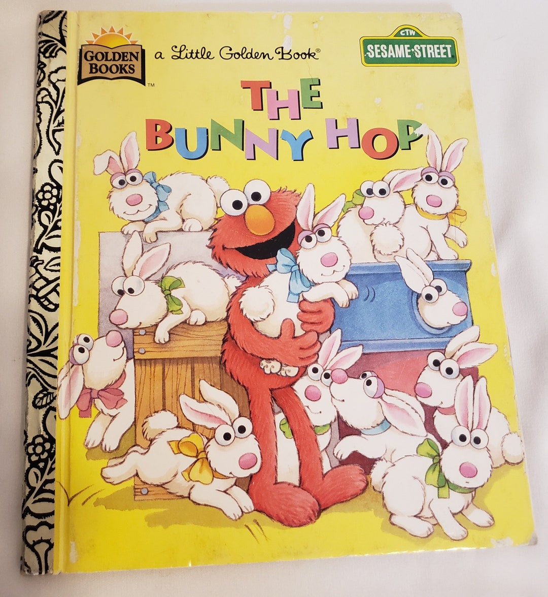 Sesame Street the Bunny Hop Elmo Little Golden Book 1997 - Etsy